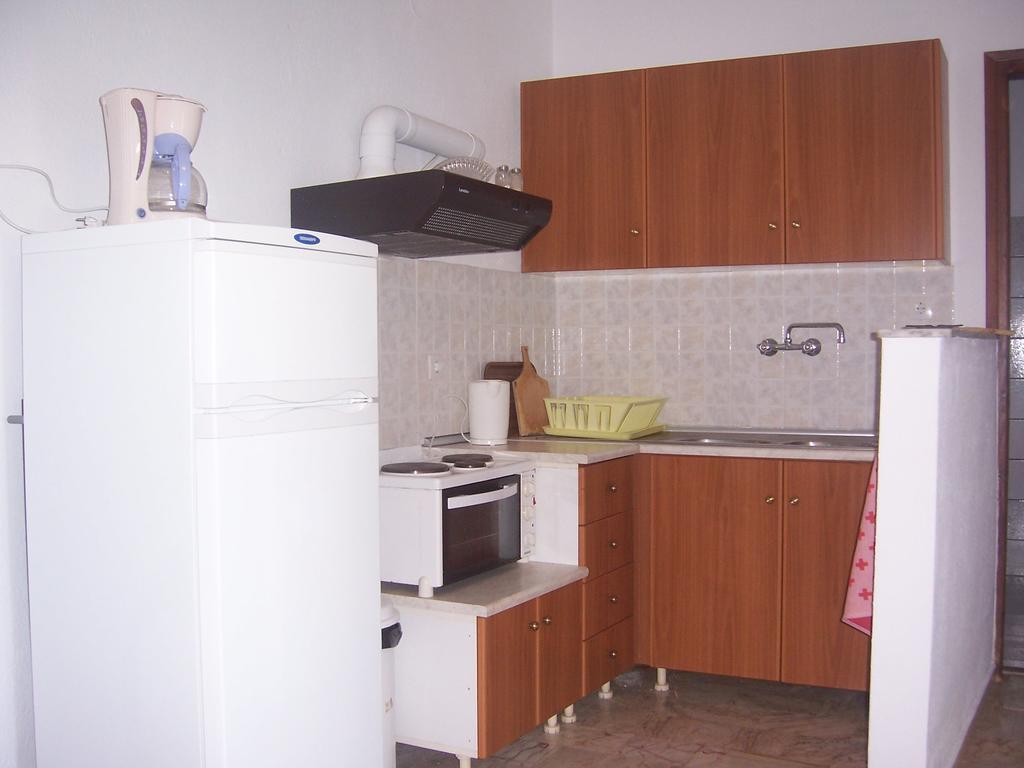 Milina Apartments Eksteriør bilde
