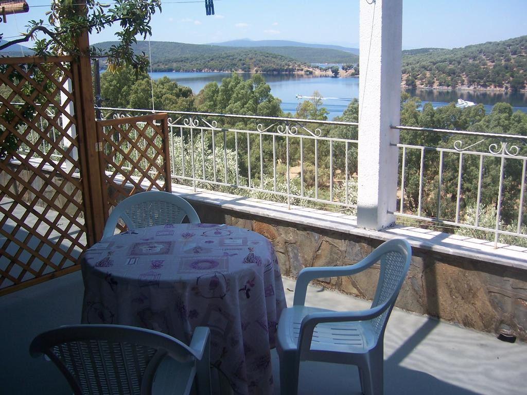 Milina Apartments Eksteriør bilde